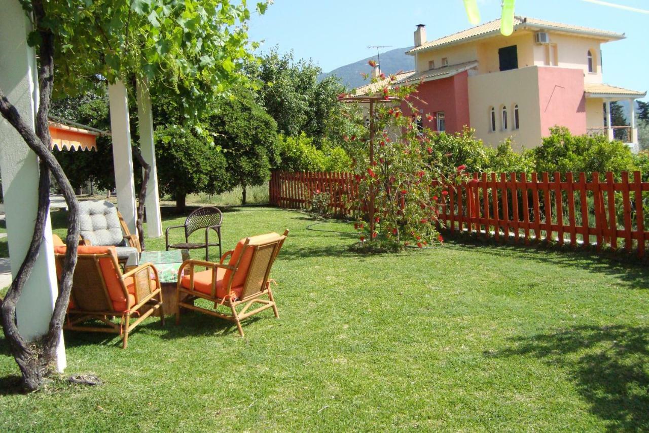 Villa'S Ground Floor Apartment With 60 Qm Swimming Pool Agios Christoforos  Exterior photo
