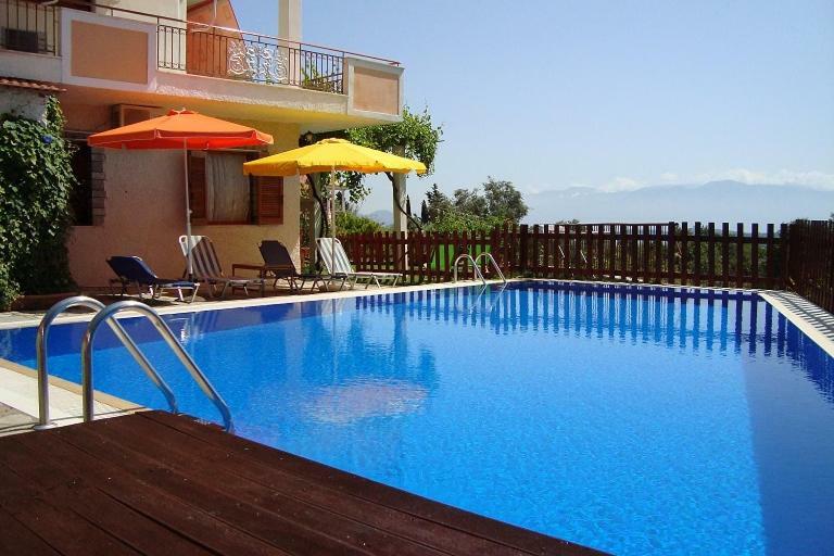Villa'S Ground Floor Apartment With 60 Qm Swimming Pool Agios Christoforos  Exterior photo